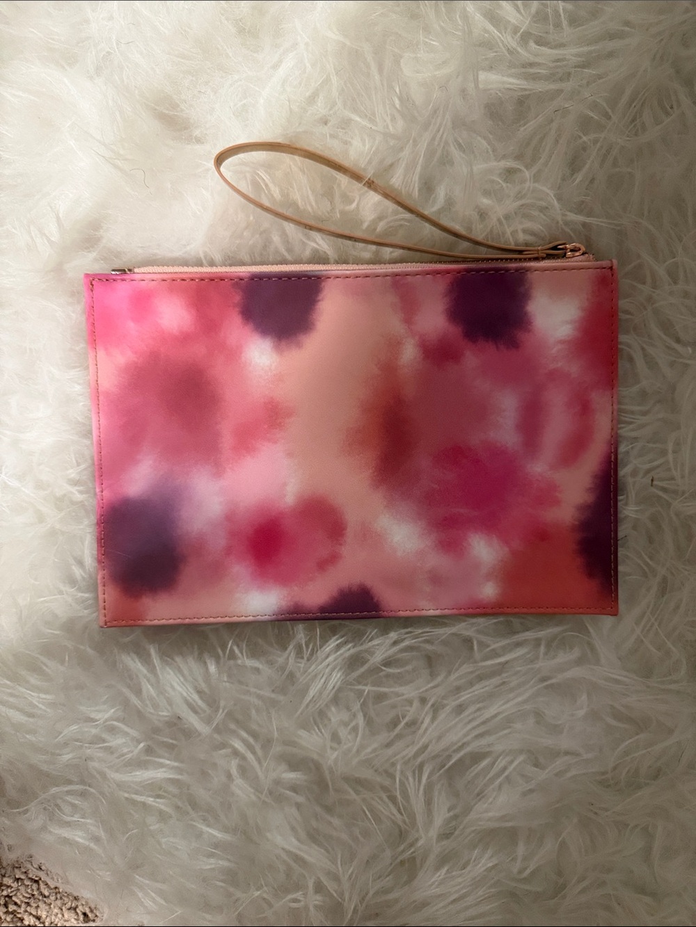 MAC pouch